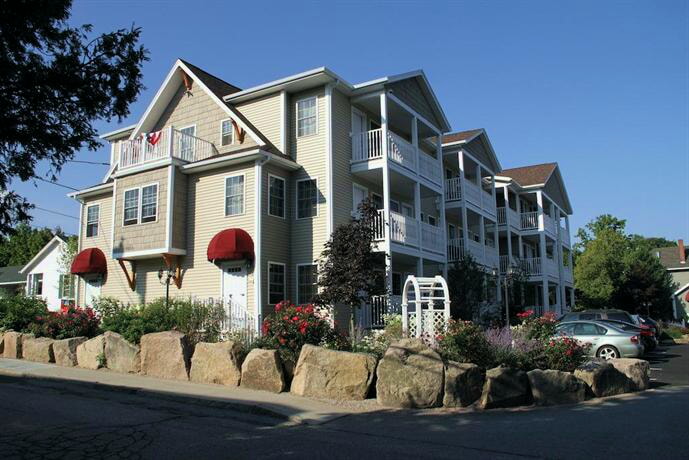 Bar Harbor Manor